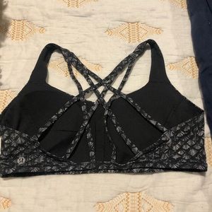 Free to be Serene Lululemon bra in feather print